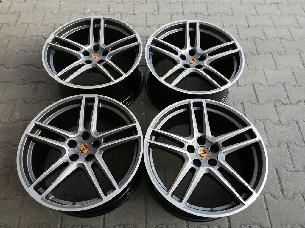 llantas porsche macan s /turbo / spider 20' 95b demo