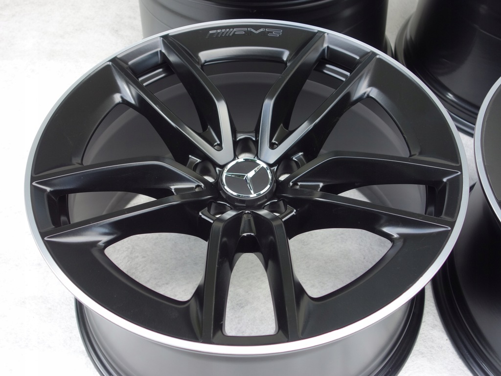 llantas mercedes amg 4 door 19'' black w290