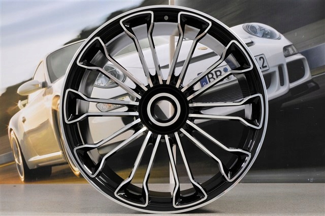 oryg. porsche 918 spyder llanta 21  pulgadas negra