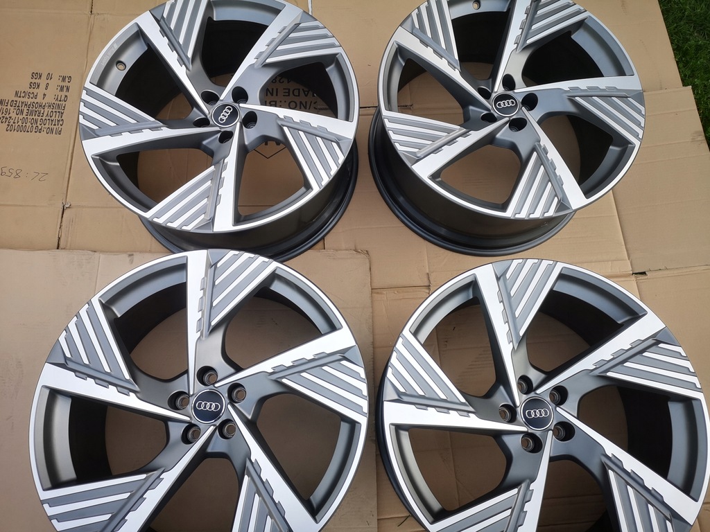 audi q7 e-tron q7 rs6 rs7 rs5 22' 4ke