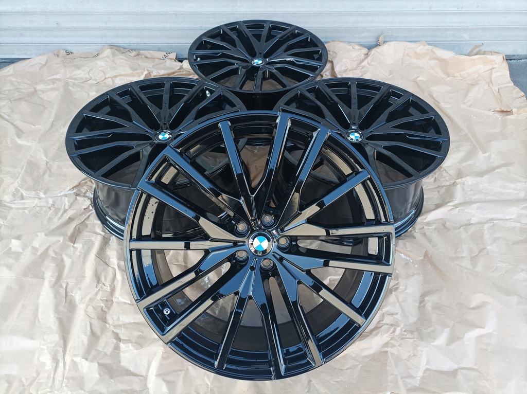 llantas bmw x5 g05 x6 g06 m 22'' 9882610 , 9882611