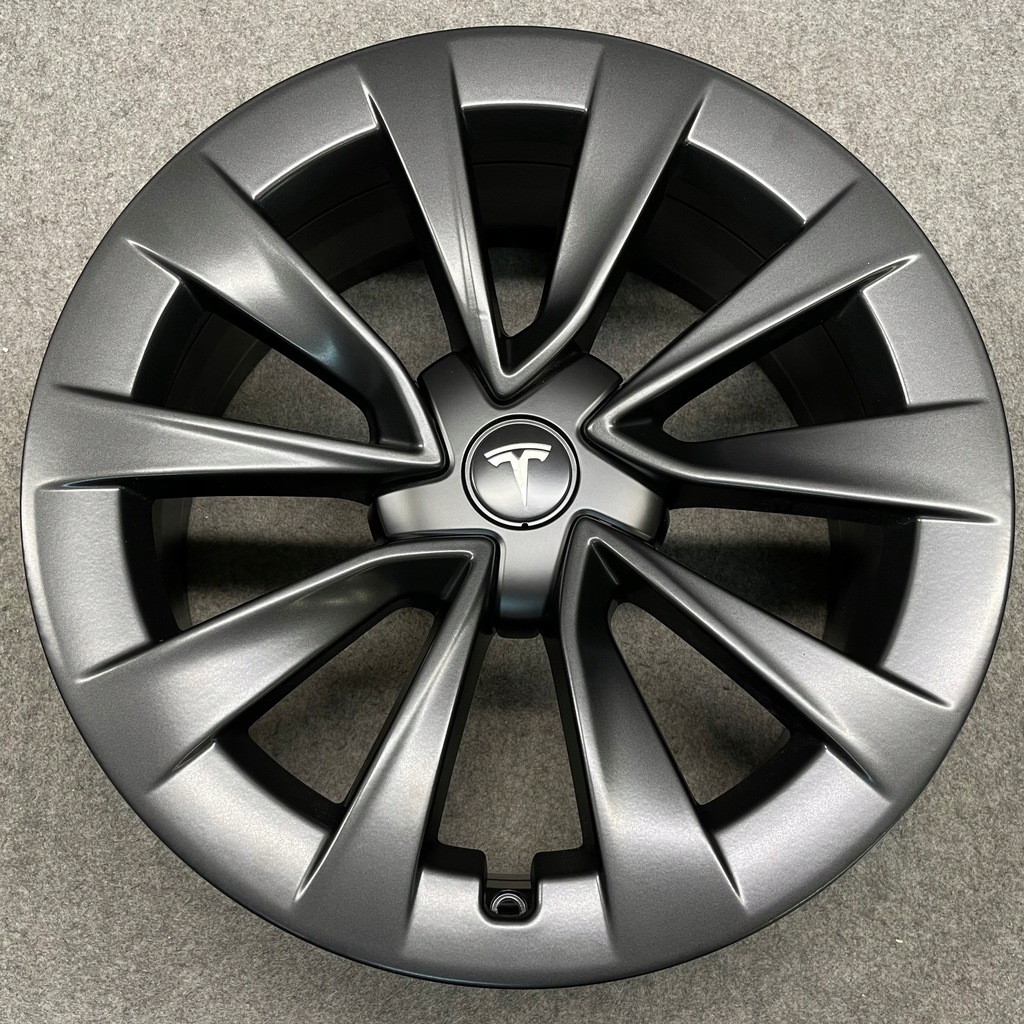 lote llantas tesla model 3 lift 19” 19