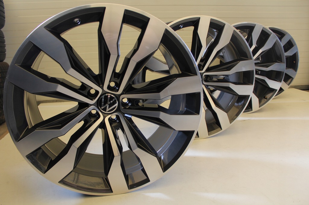 llantas  llanta de aluminio vw touareg r-line 21 5x112 et31