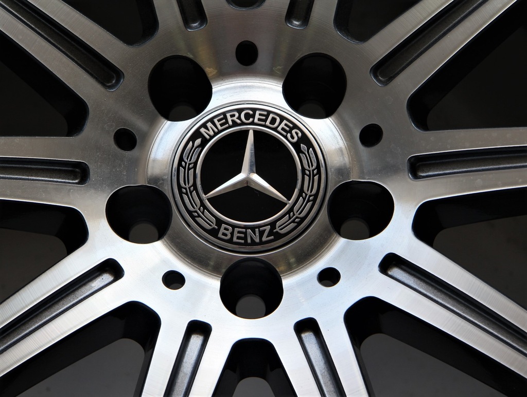 original mercedes amg 19 a2124015002, (2m44)