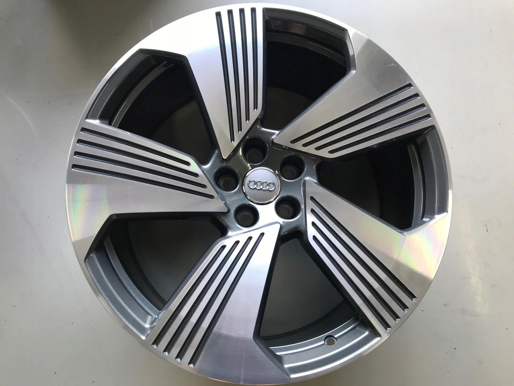 audi 9.5x21 et36 s q7 e-tron 4ke601025f najnowsze!
