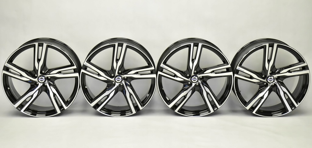 volvo xc90 r-design 9x22 et38,5 5x108 31406715