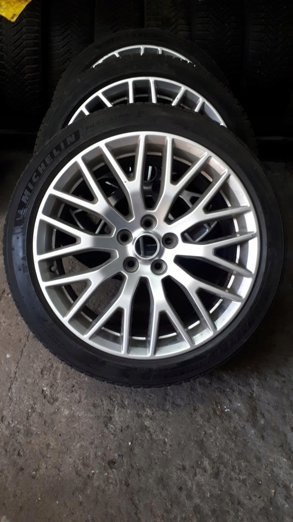 oem llantas plata  i neumaticos invierno. mustang gt 2017