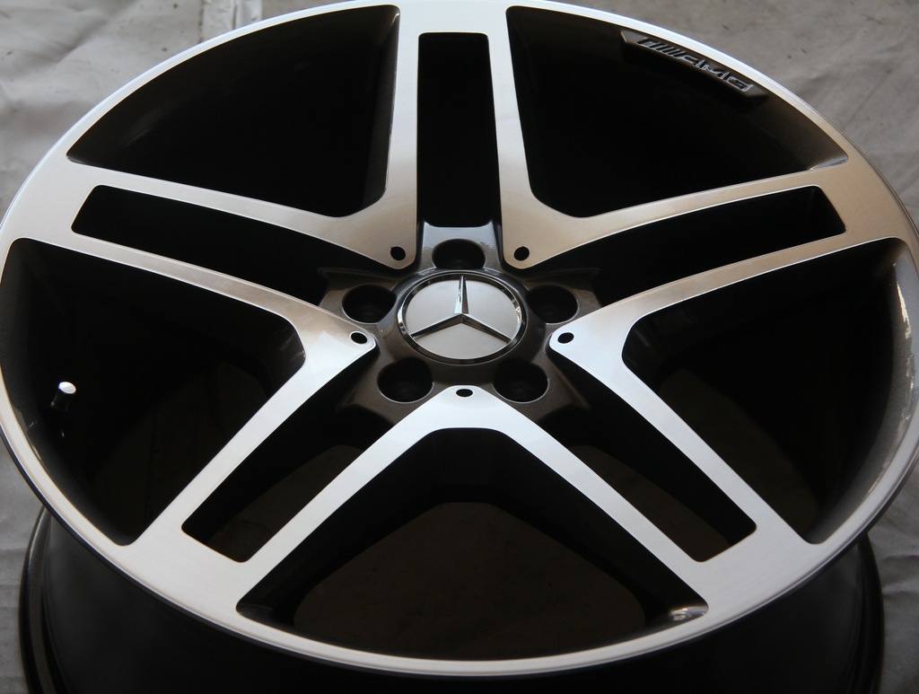original mercedes glk amg 20 a2044016702 (2m20)