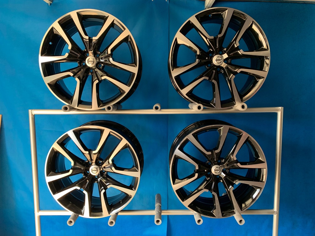 llantas  llanta de aluminio 22'' 5x108 et43 volvo xc60 xc90 r design