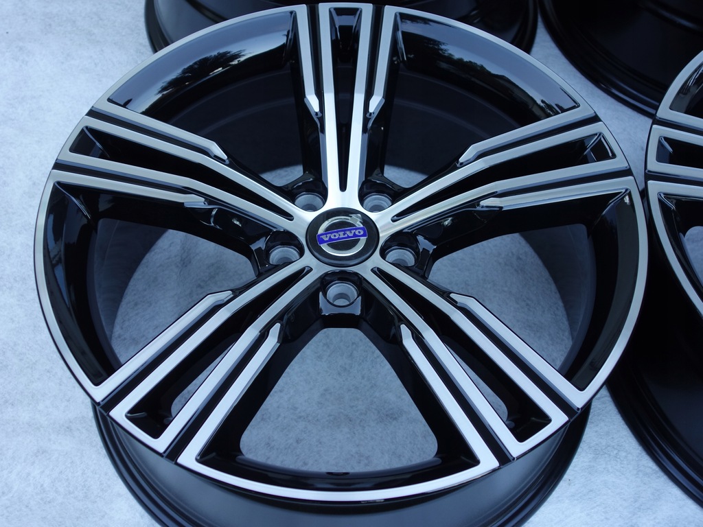 llantas volvo v90 s60 xc60 v60 s90 xc40 19'' r-desig