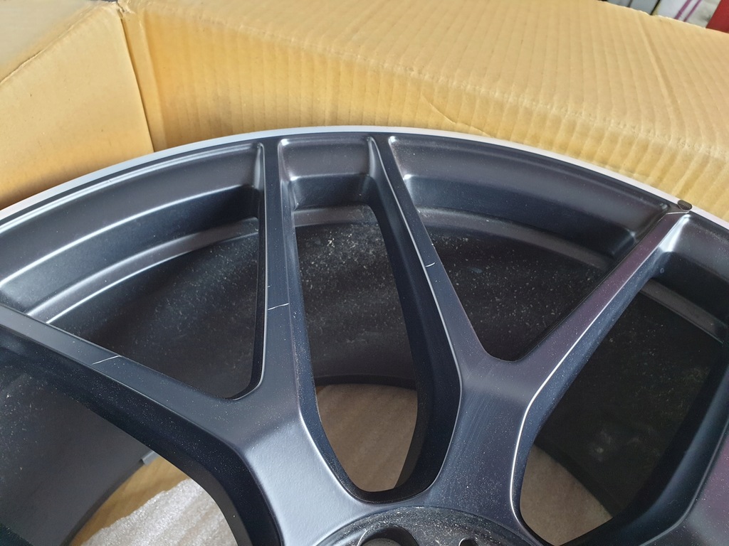 llanta mercedes gle gls 22 amg a1674014500 idealna