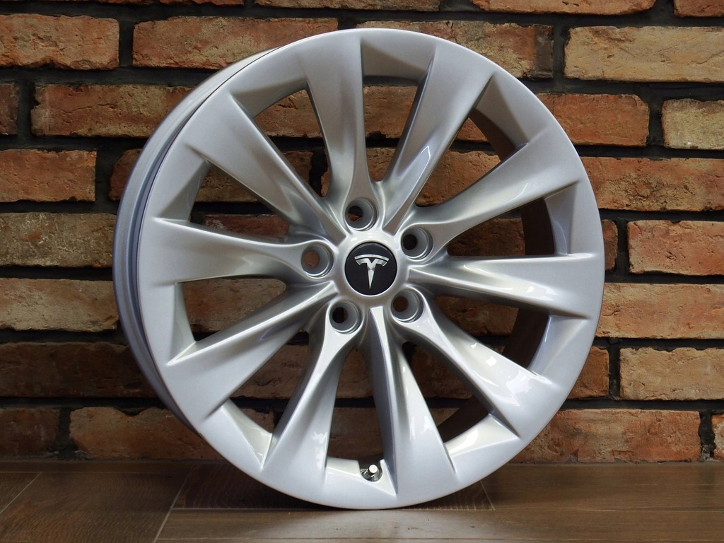 llantas tesla s lift 8x19 et40 original