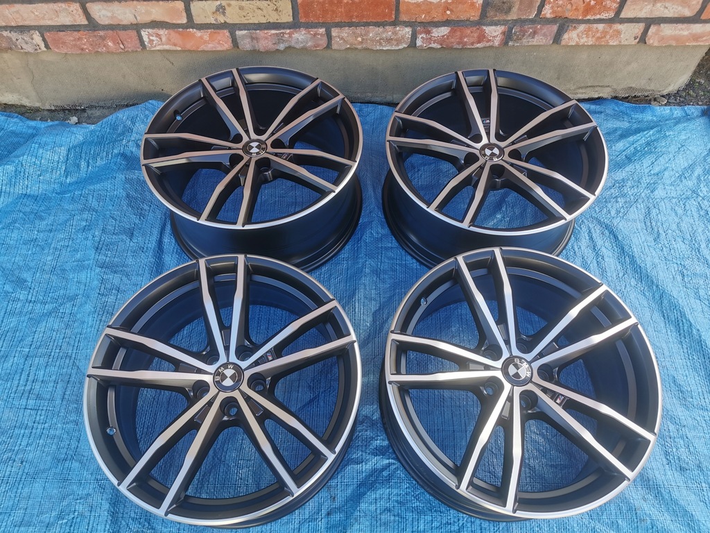 llantas bmw 3 g20 g21 m 19'' 8.0j et-27 / 8.5j et-40