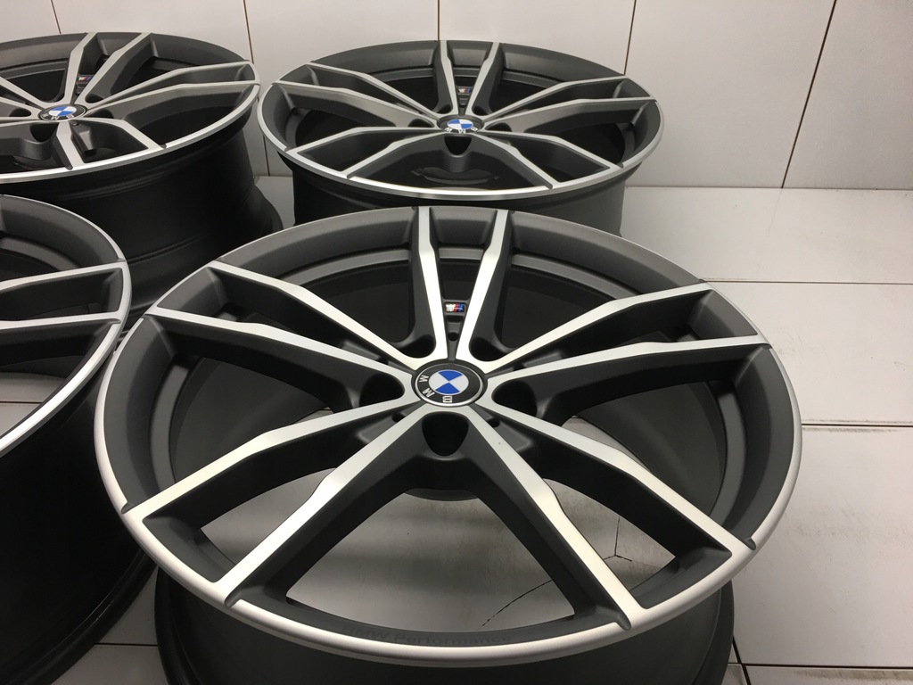 llantas 19 bmw g20 g21 m  paquete performance oem