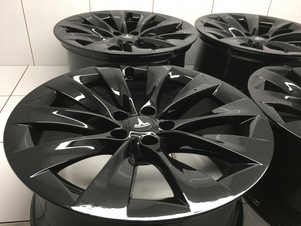 llantas 20 tesla x aeroturbine 9  delaentera 10 tyl ideal