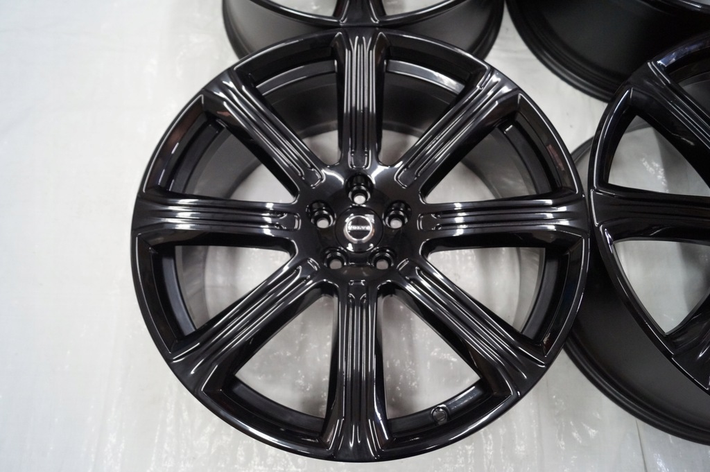 llantas volvo xc90 21 '' 31445015 negros brillo