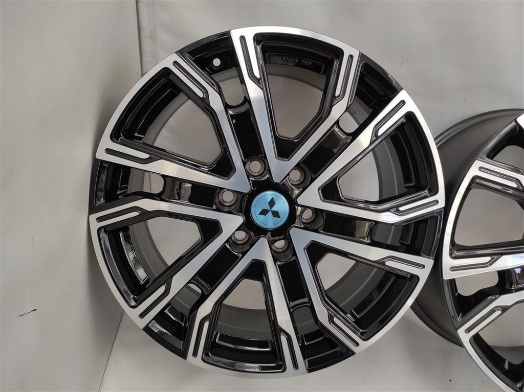 llantas mitsubishi l200 20  pulgadas 8.5j et40 6x139,7