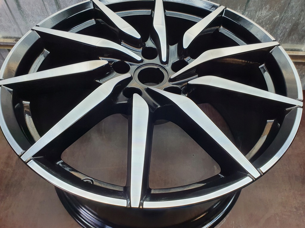 llanta aston martin 9jx20h2 et48 11jx20h2 et55