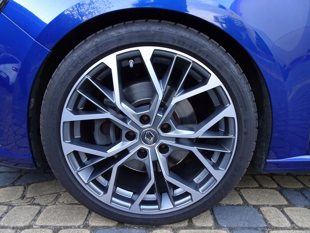 ruedas 19" 5x114,3 neumáticos 225/40 megane iv gt
