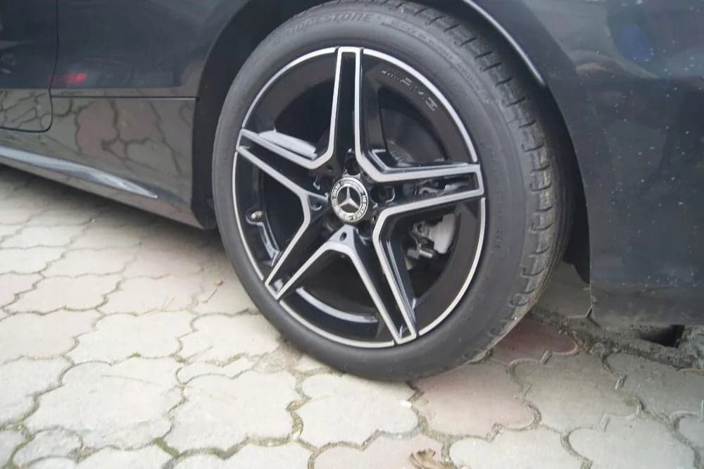 4 como nuevo ruedas verano 18 amg mercedes w205 c205