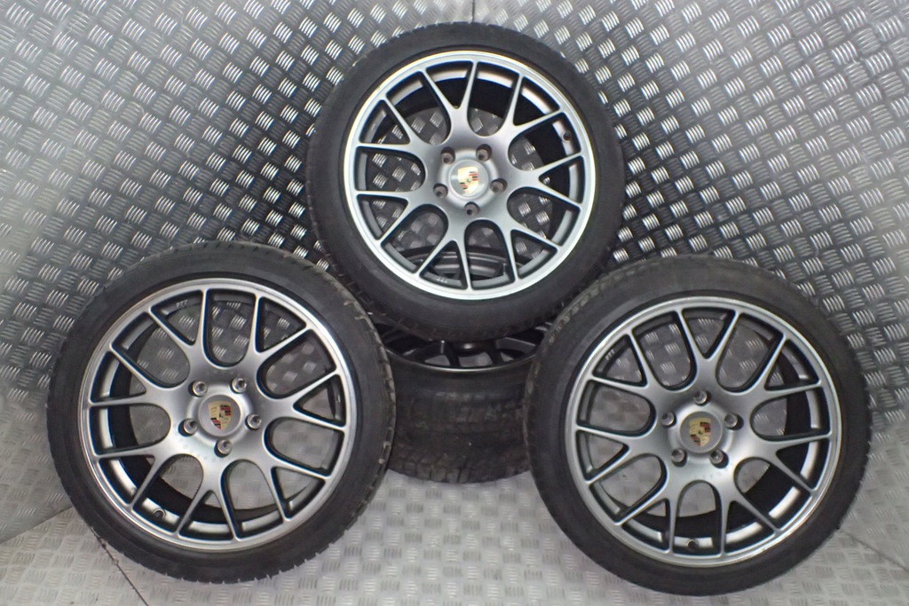 porsche 991 llantas neumáticos invierno 235/40r19 285/35r19