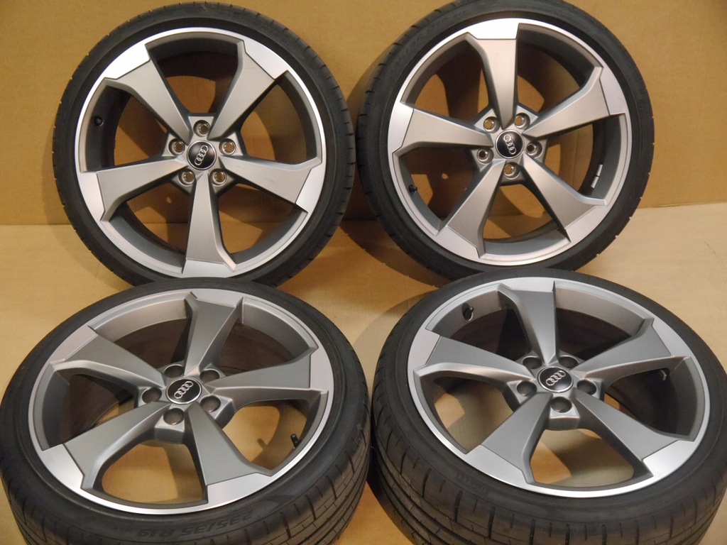 audi, rs3 8v ruedas llantas pirelli 235/35/19 sportback