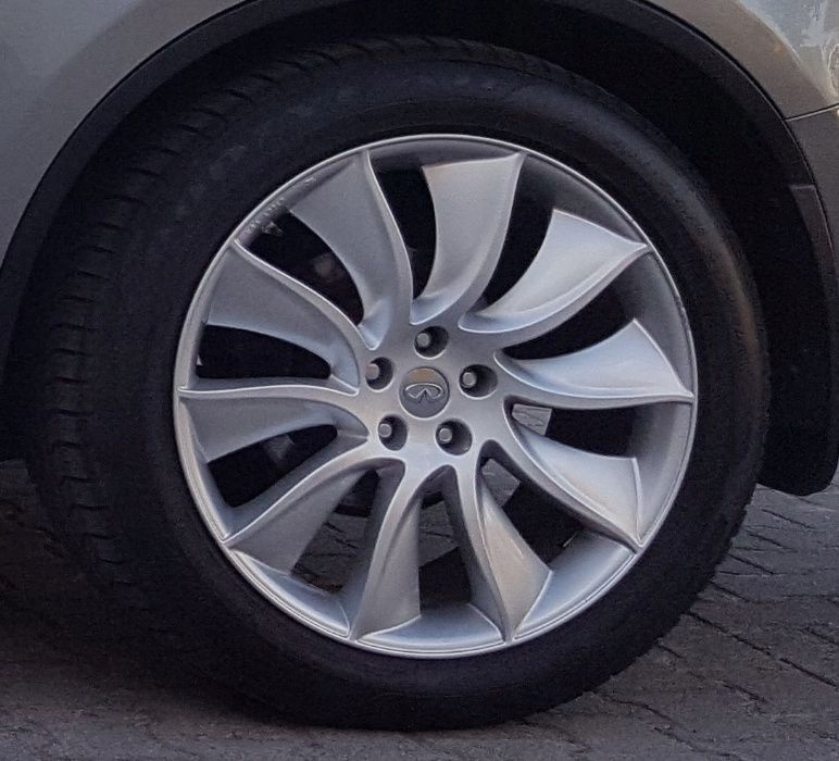 ruedas infiniti qx70 fx50 fx37 275/45r21 goodyear f1
