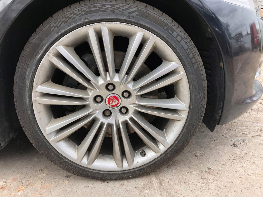 llantas con neumaticos 20'' jaguar xj x351