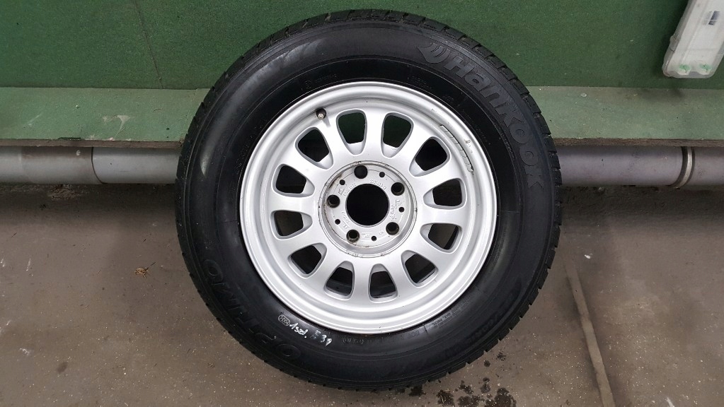 rueda llantas de aluminio repuesto bmw, e39 hankook 6mm