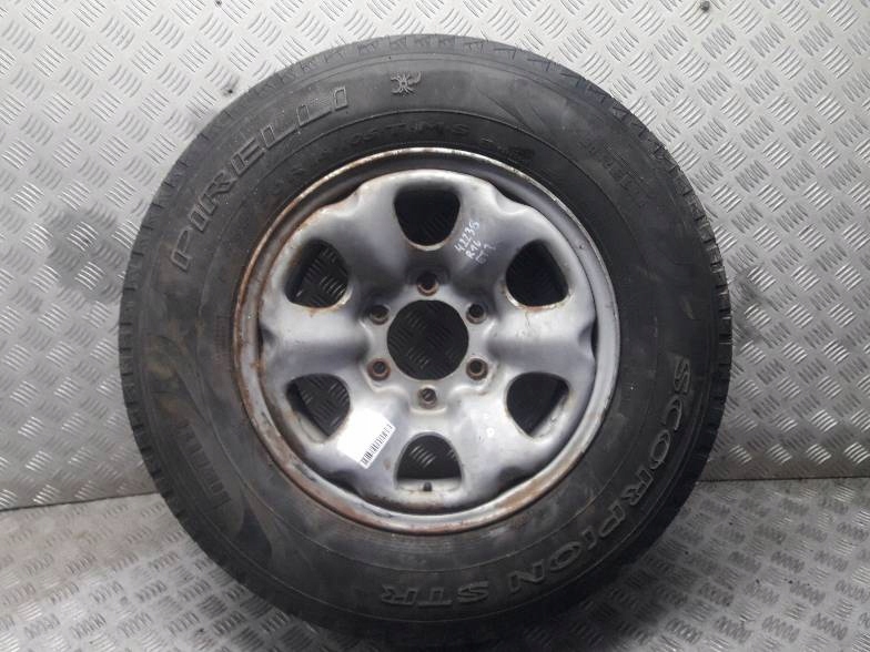 rueda neumatico 235/70r16 repuesto terrano ii