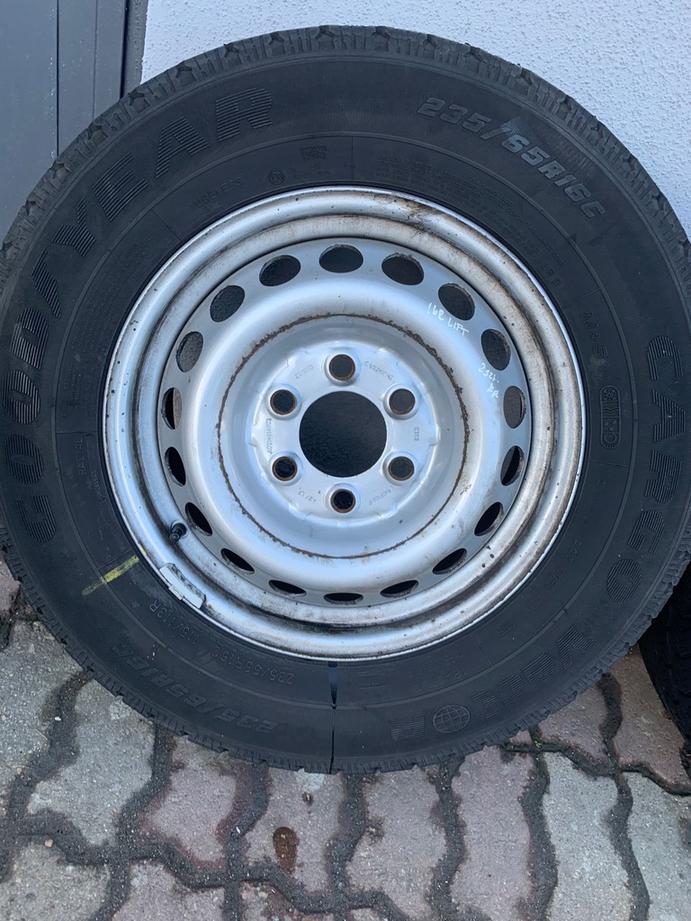 goodyear cargo vector 235/65 r16c 6x130 sprinter