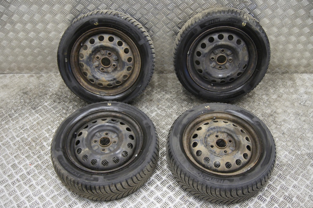 aygo ruedas llantas invierno neumáticos 155/65r14