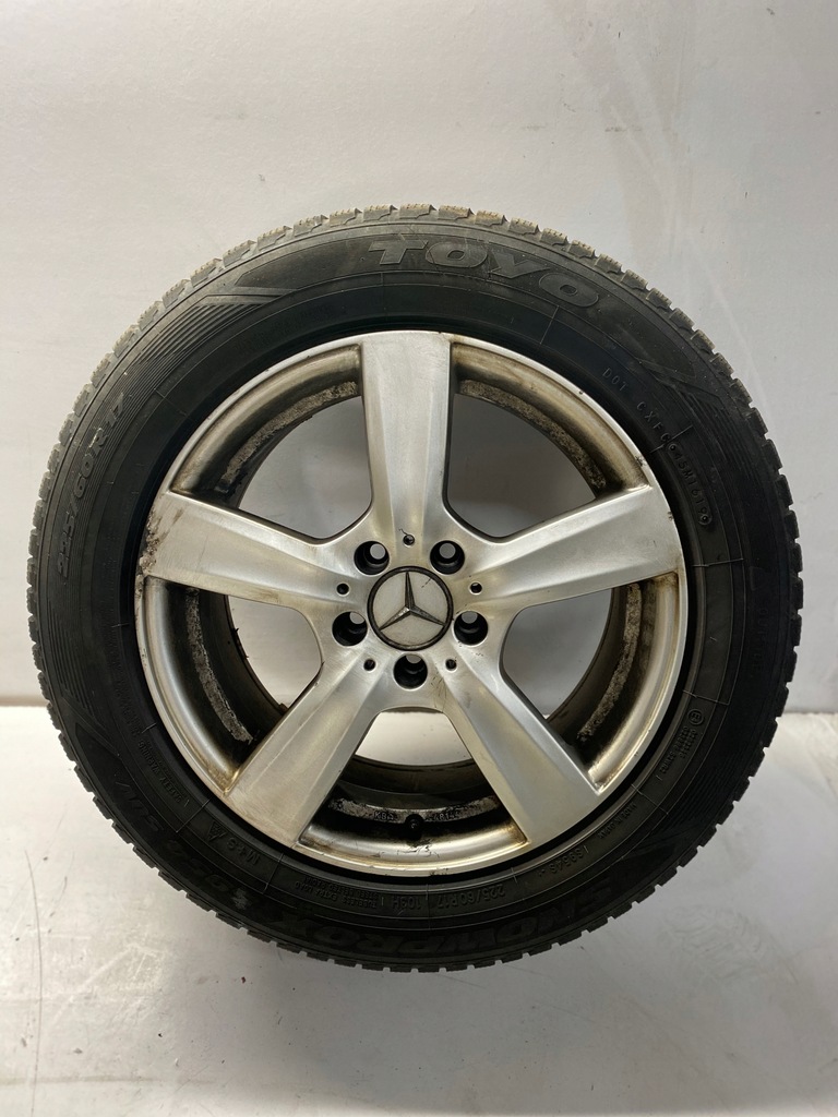 llanta con neumatico 225/60r70 vito w447 14-