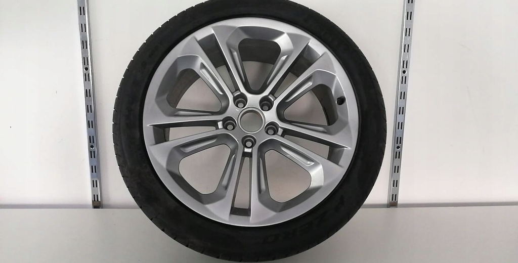 llantas de aluminio 6.5jx19h2 + neumatico pirelli