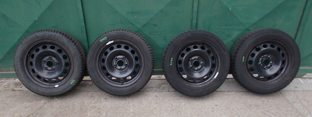 touran llantas 16 5x112 neumáticos 205/55/16 wielosezon