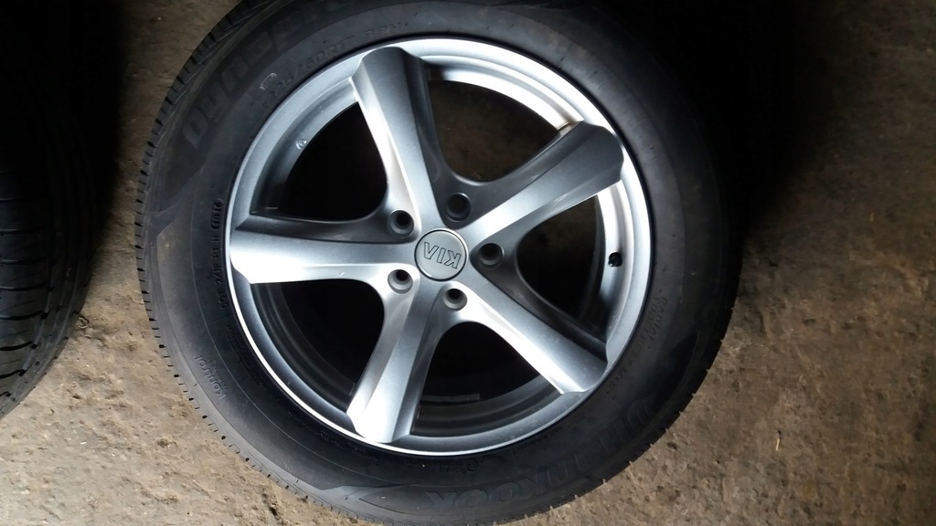 hyundai tucson  llanta de aluminio llanta con neumatico- ruedas -repuesto