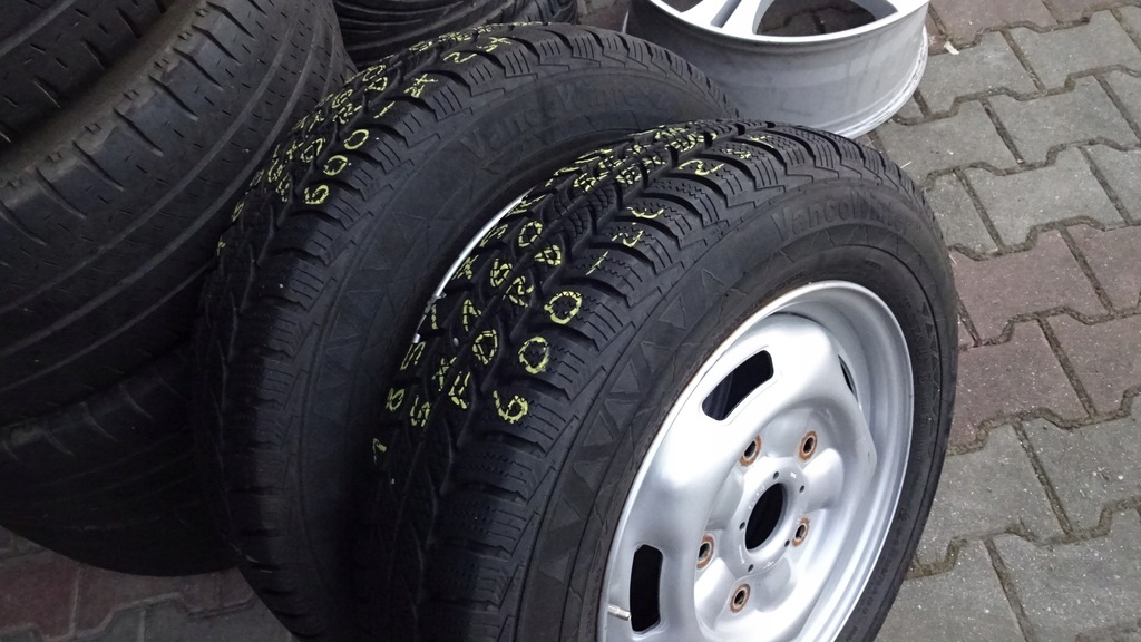 llantas 16'' 5x160 ford et56 2 unidades.