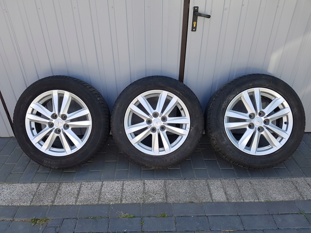rueda llanta llantas de aluminio 17'' 215/60 nissan juke lift-