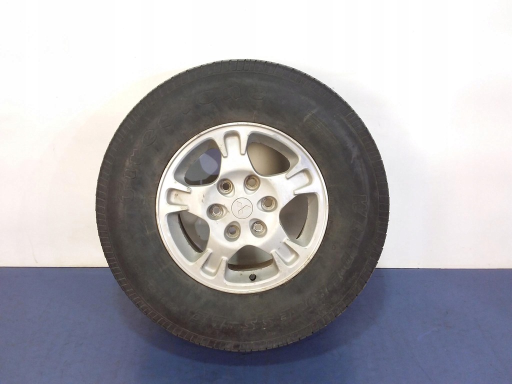 pajero iii rueda repuesto 6x139,7 7x16 et 46