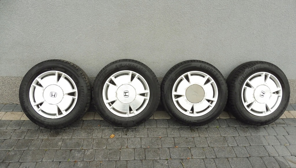 ruedas llantas neumáticos honda civic 15