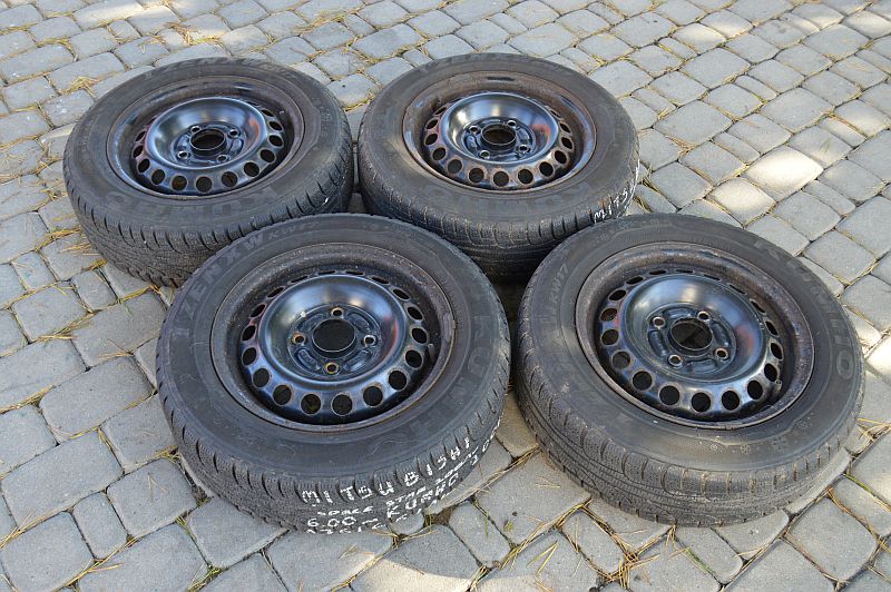 ruedas invierno 175/65/14 4x114,3 et46 mitsubishi