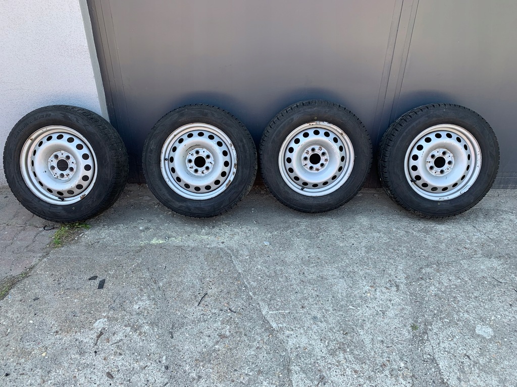 llanta vito w447 toyo observe van 205/65 r16c 20r