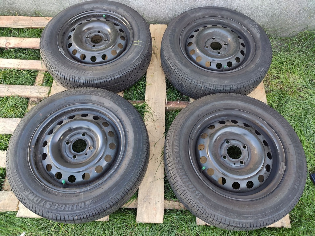 ruedas llantas acero neumáticos verano nissan micra 14''