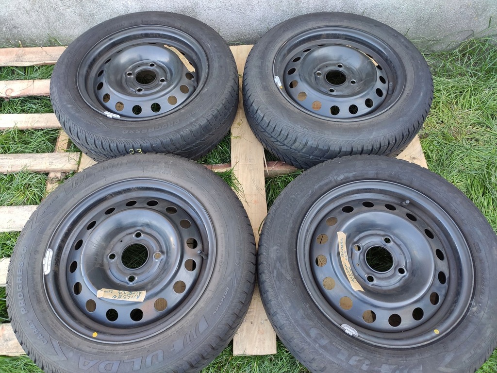 ruedas llantas acero neumáticos verano nissan 15''