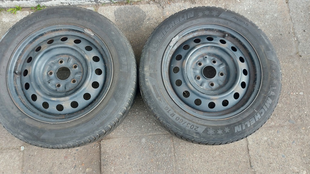 neumáticos llantas acero toyota 6 1/2jx16h2 et45