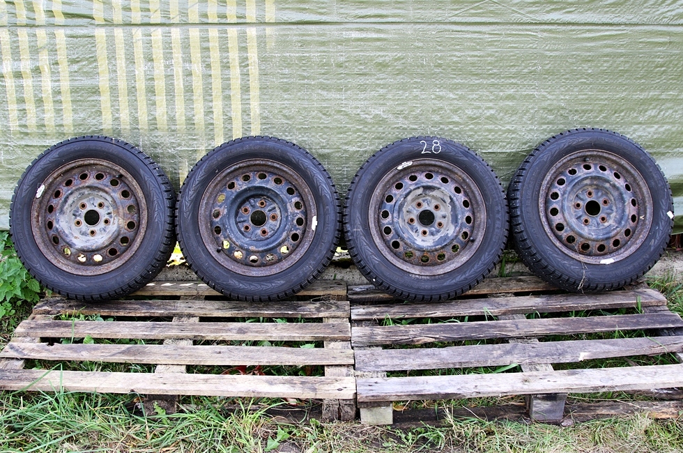 4 ruedas invierno 205/55/16'' 5x114,3 toyota auris (28)