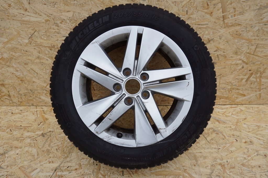 vw, golf, viii llanta rueda repuesto 205/55 r16