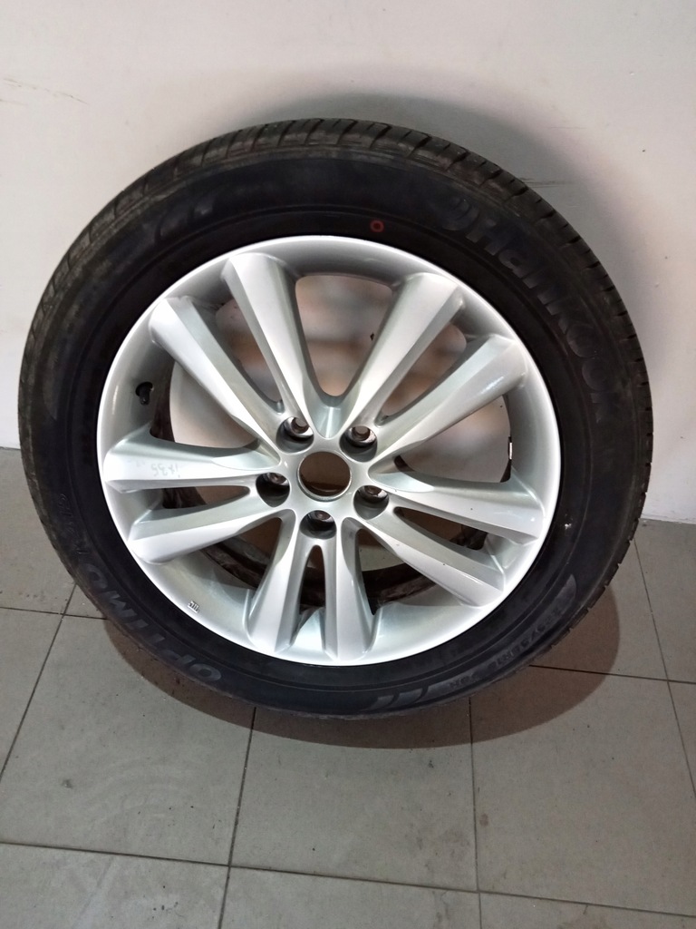 ix35 tucson llanta aluminio con neumatico 6,5x18 et48