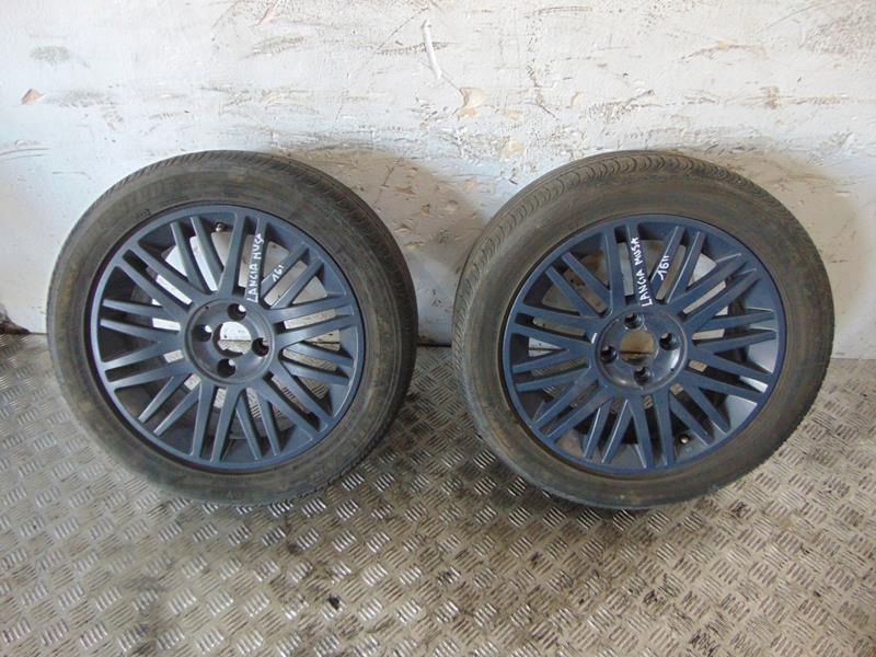 ruedas llantas neumáticos 205/50/16 lancia musa