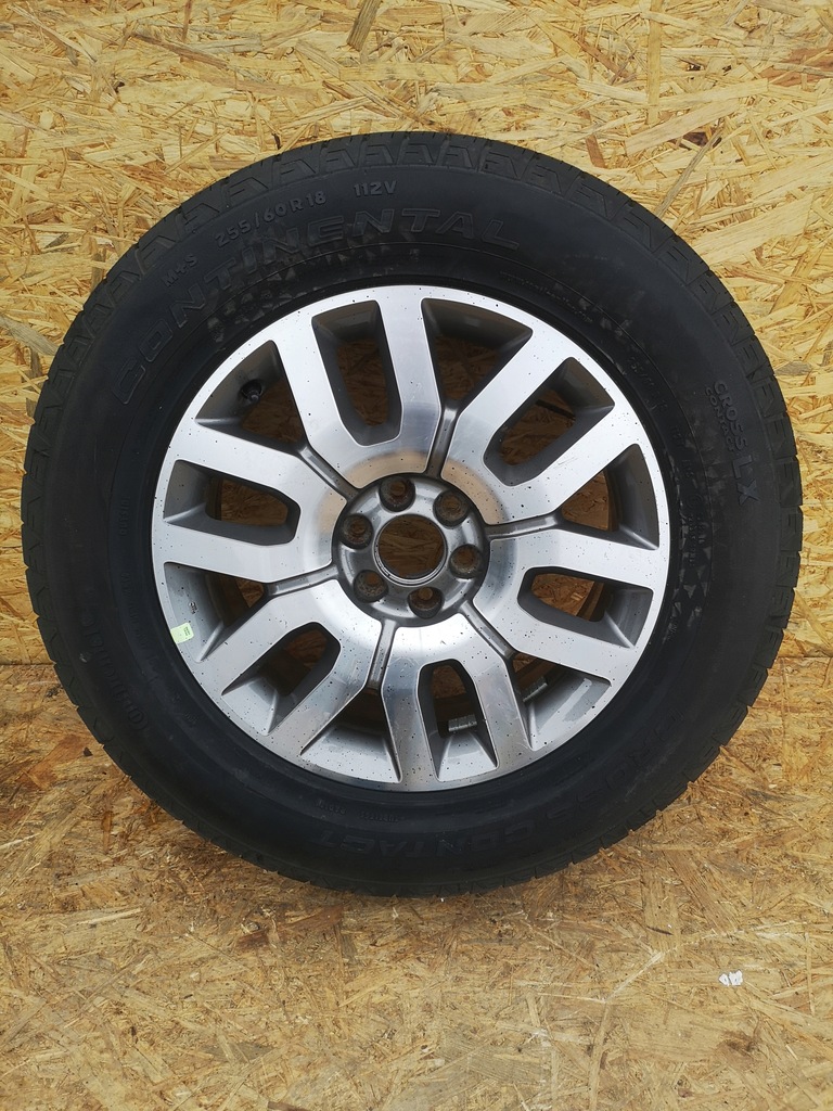 navara d40  llanta de aluminio  llanta neumatico 255/60/18 rueda 18"